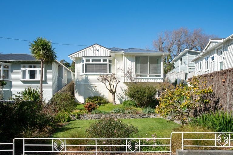 Photo of property in 57 Severn Street, Island Bay, Wellington, 6023