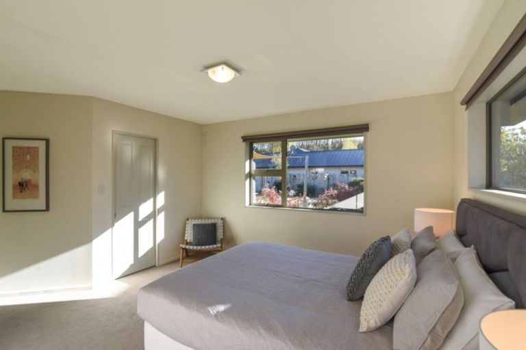Photo of property in 65 Howards Drive, Lake Hayes, Queenstown, 9304