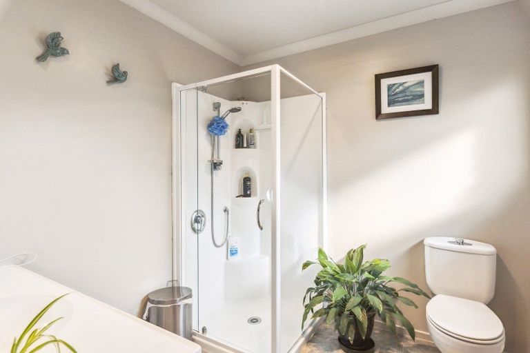 Photo of property in 17 Manhattan Court, Paraparaumu Beach, Paraparaumu, 5032