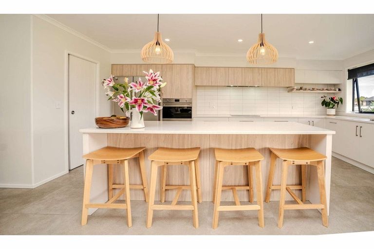 Photo of property in 11 The Lakes Drive, Kerikeri, 0230