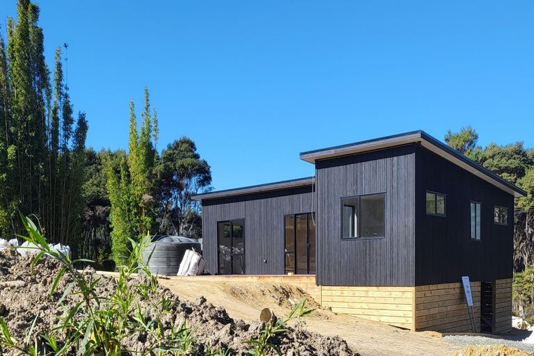 Photo of property in 50 Schoolhouse Bay Road, Kawau Island, 0920