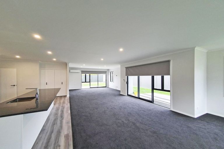 Photo of property in 12 Gee Place, Taradale, Napier, 4112