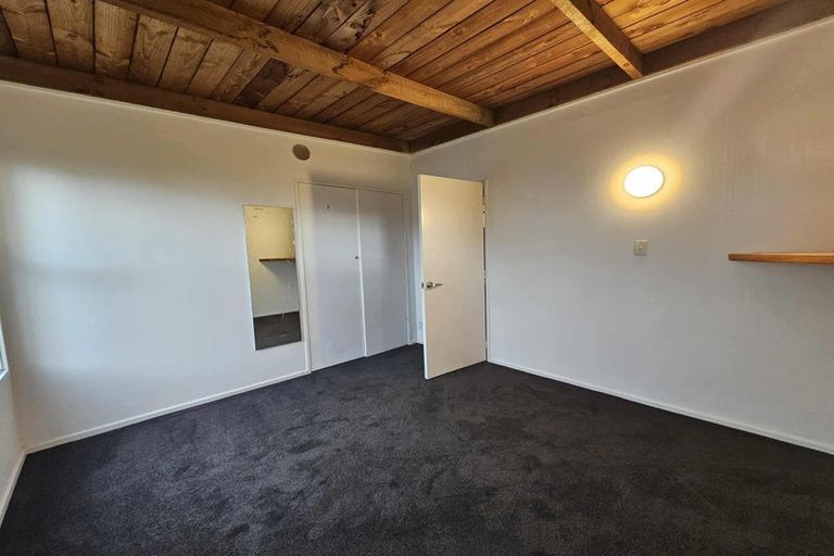 Photo of property in 19 Humphreys Grove, Titahi Bay, Porirua, 5022