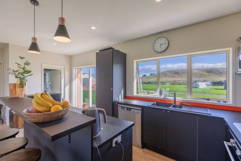 Photo of property in 60 River Road, Otane, Waipawa, 4271