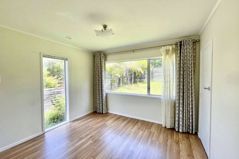 Photo of property in 45 Stapleford Crescent, Browns Bay, Auckland, 0630