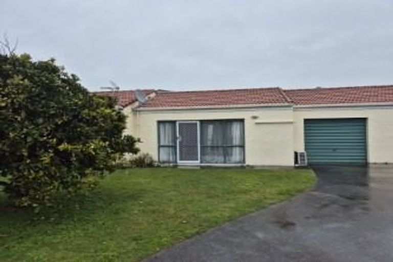 Photo of property in 42 Cobden Street, Gisborne, 4010