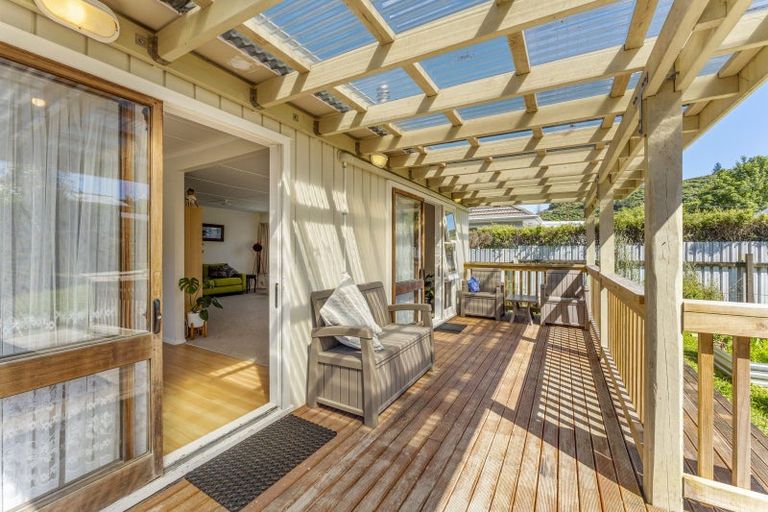 Photo of property in 113 Hine Road, Wainuiomata, Lower Hutt, 5014