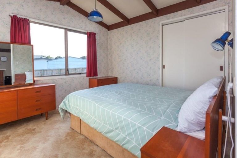 Photo of property in 17 Mccall Avenue, Pauanui, Hikuai, 3579