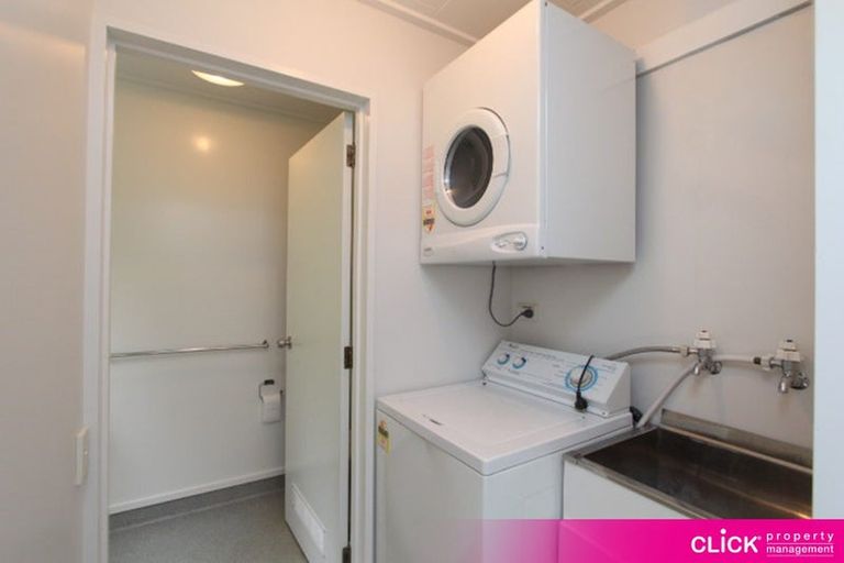 Photo of property in 4/2 Haddon Place, Dunedin Central, Dunedin, 9016