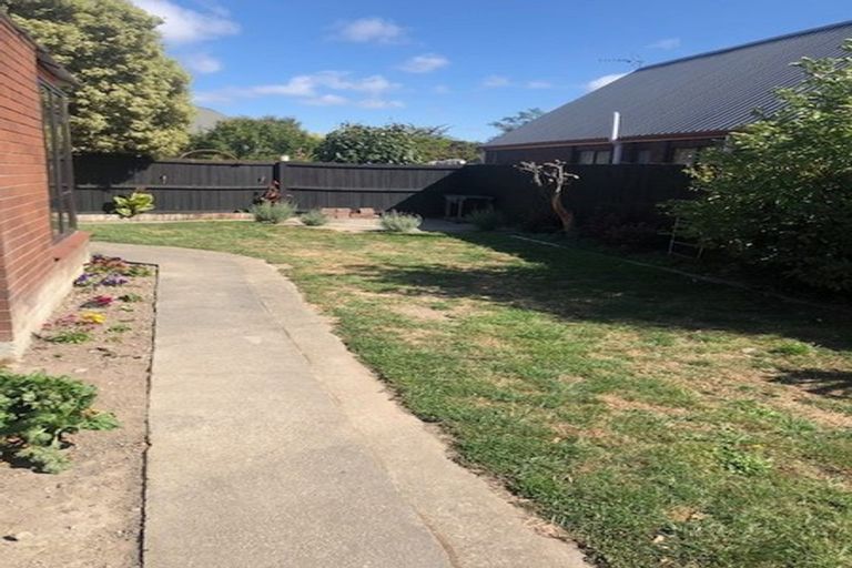 Photo of property in 1/4b Wichita Place, Burwood, Christchurch, 8083