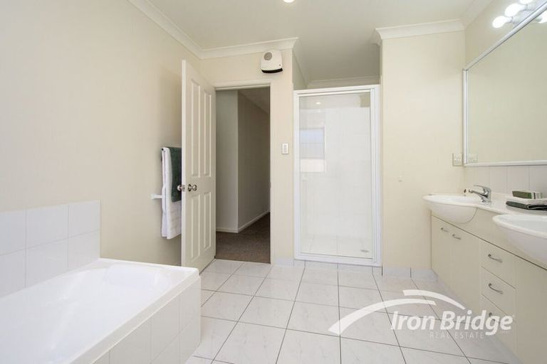 Photo of property in 29 Mahuri Street, Parklands, Christchurch, 8083