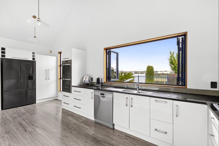 Photo of property in 21 Pencarrow Road, Tamahere, Hamilton, 3283