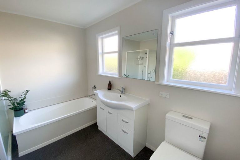 Photo of property in 40 Kipling Street, Johnsonville, Wellington, 6037