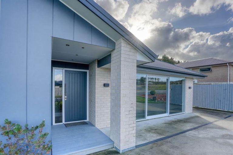 Photo of property in 25 Racecourse Terrace Rise, Hokitika, 7882