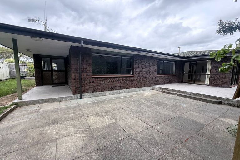 Photo of property in 104 Waterloo Crescent, Hokowhitu, Palmerston North, 4410