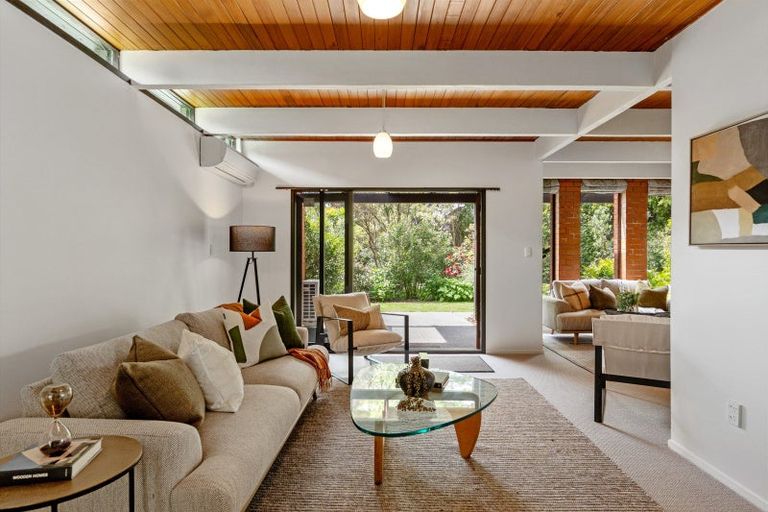 Photo of property in 11b Chevron Place, Ilam, Christchurch, 8041