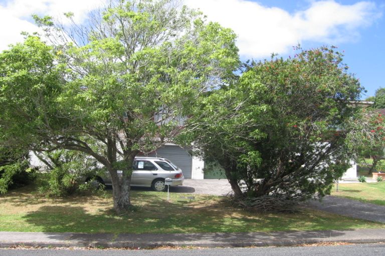 Photo of property in 1/15 Leigh Terrace, Bayview, Auckland, 0629
