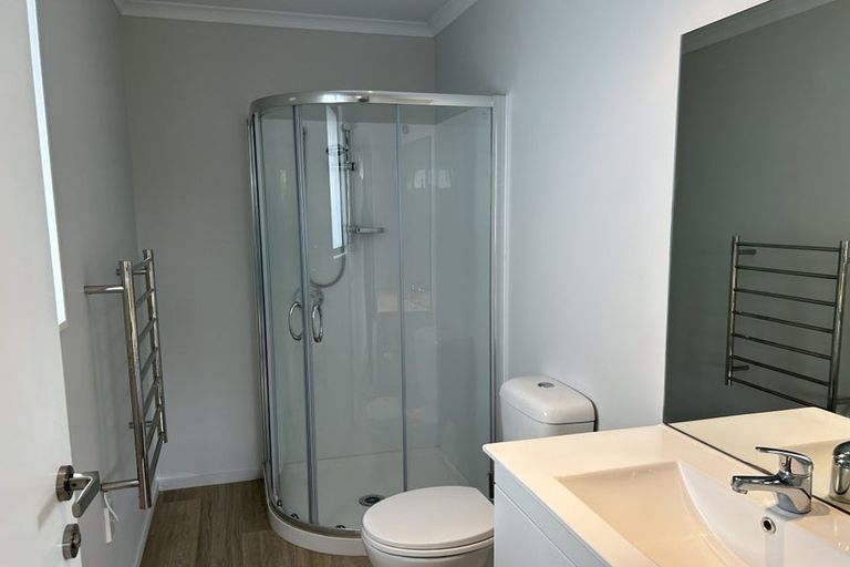 Photo of property in 17 Koareare Avenue, Halswell, Christchurch, 8025