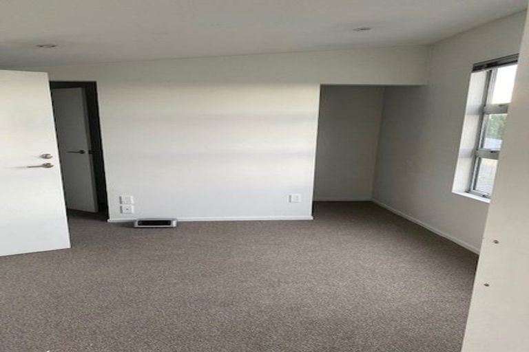 Photo of property in 43 Grafton Street, Waltham, Christchurch, 8011