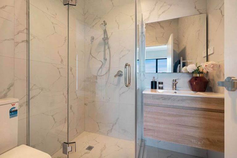 Photo of property in 31a Biokovo Street, Massey, Auckland, 0614