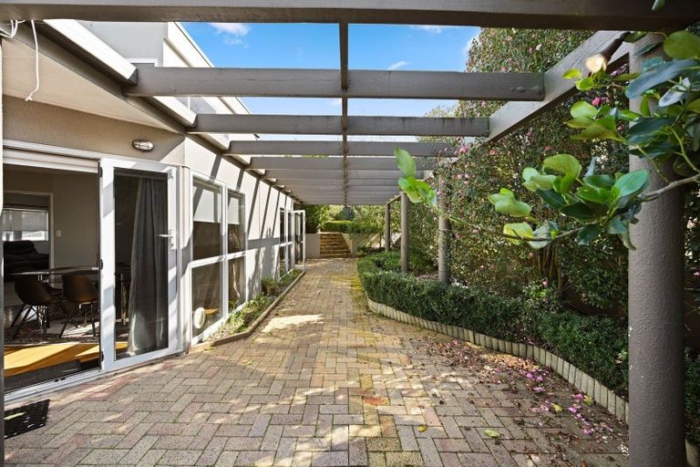 Photo of property in 3 Munro Place, Flagstaff, Hamilton, 3210