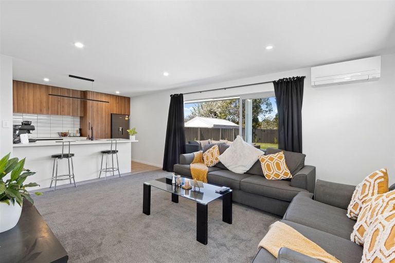 Photo of property in 7 Newhaven Street, Burwood, Christchurch, 8083