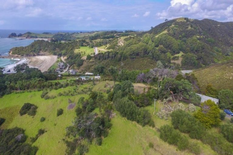Photo of property in 515 Rockell Road, Whananaki, Hikurangi, 0181