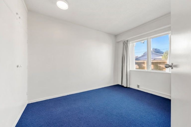 Photo of property in 2/21 Britannia Street, Petone, Lower Hutt, 5012