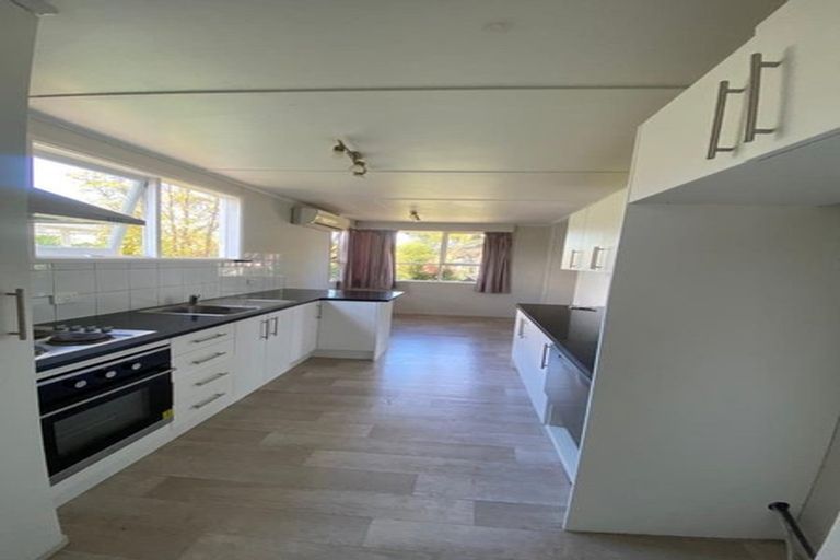Photo of property in 11a Gardiner Grove, Mangere East, Auckland, 2024
