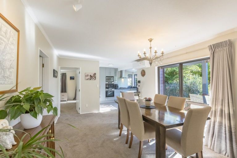 Photo of property in 93 Norton Park Grove, Waterloo, Lower Hutt, 5011
