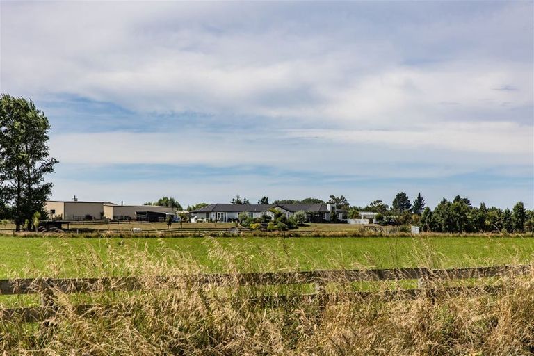 Photo of property in 29 Northside Drive, Waikuku, Rangiora, 7473