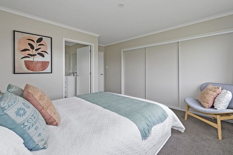 Photo of property in 21 Flint Road, Rolleston, 7614