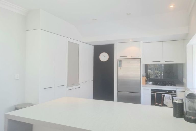 Photo of property in 8 Omar Street, Khandallah, Wellington, 6035