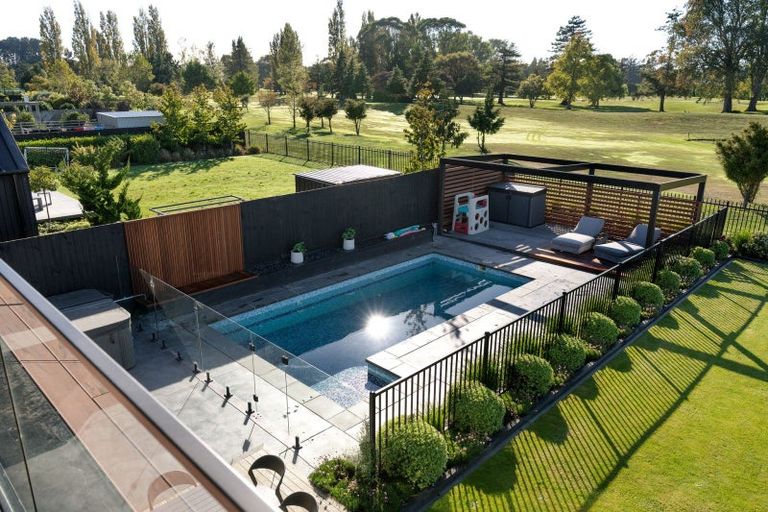 Photo of property in 13 Karere Avenue, Marshland, Christchurch, 8083