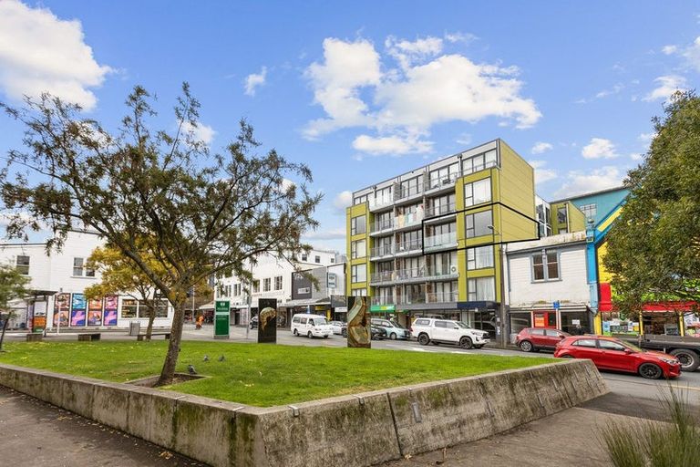 Photo of property in Dual Apartments, 308/142 Vivian Street, Te Aro, Wellington, 6011