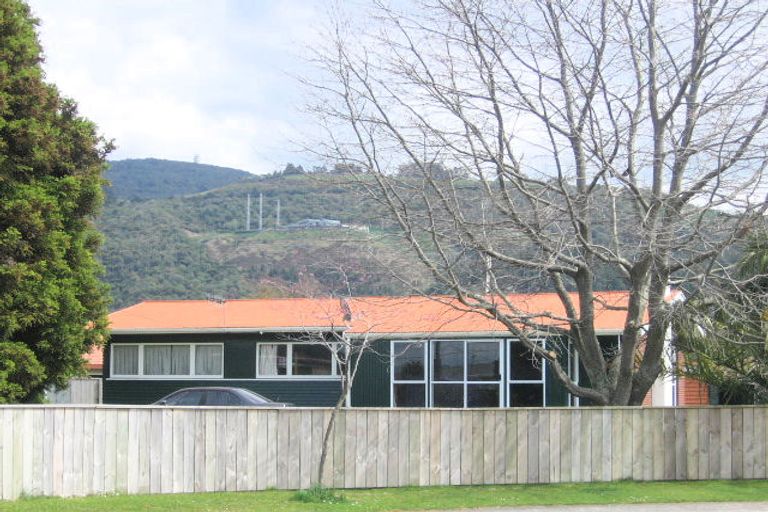 Photo of property in 18 Logan Street, Fairy Springs, Rotorua, 3015