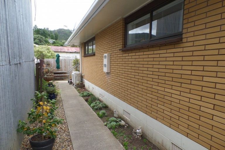 Photo of property in 102 Martha Street, Thames, 3500