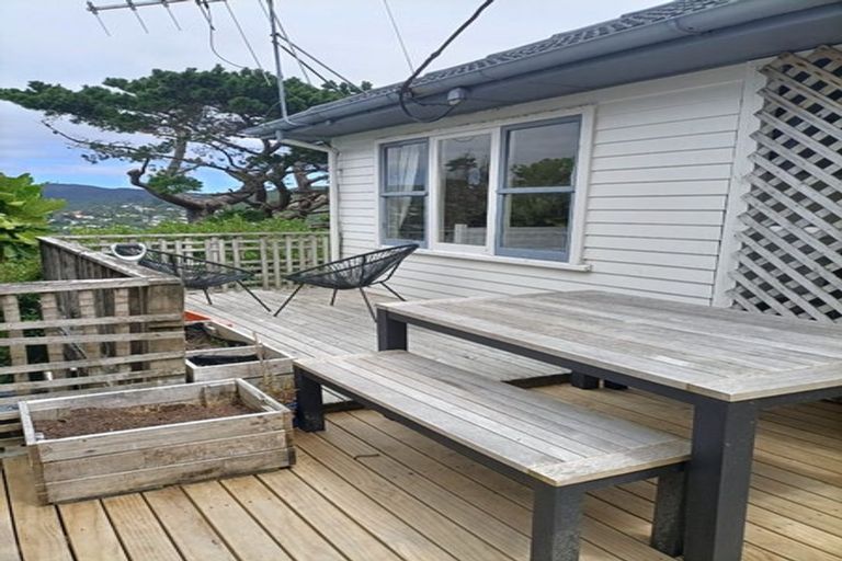 Photo of property in 50 Bedford Street, Northland, Wellington, 6012