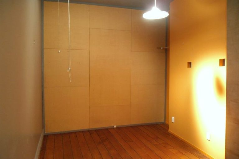 Photo of property in 72 Wallace Street, Mount Cook, Wellington, 6021