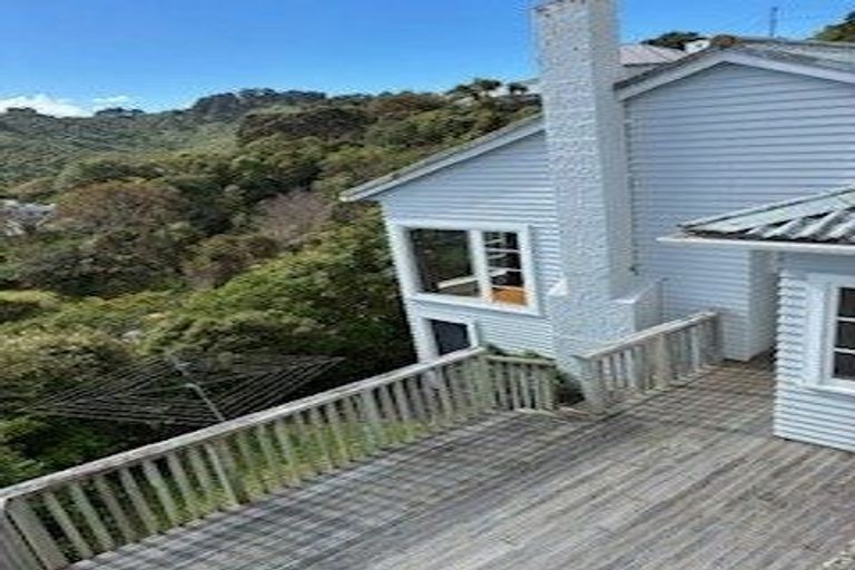Photo of property in 93 Nevay Road, Miramar, Wellington, 6022