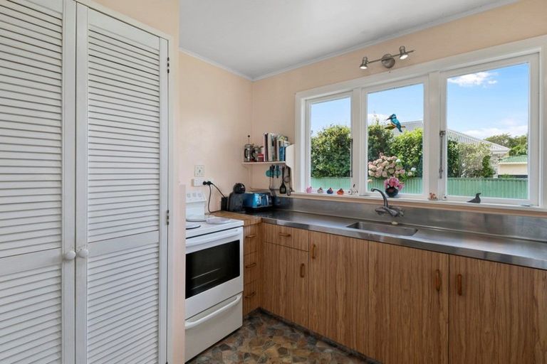 Photo of property in 27 Edinburgh Street, Levin, 5510