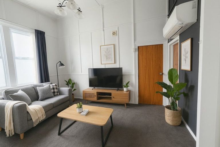 Photo of property in 144 Rongotai Road, Kilbirnie, Wellington, 6022