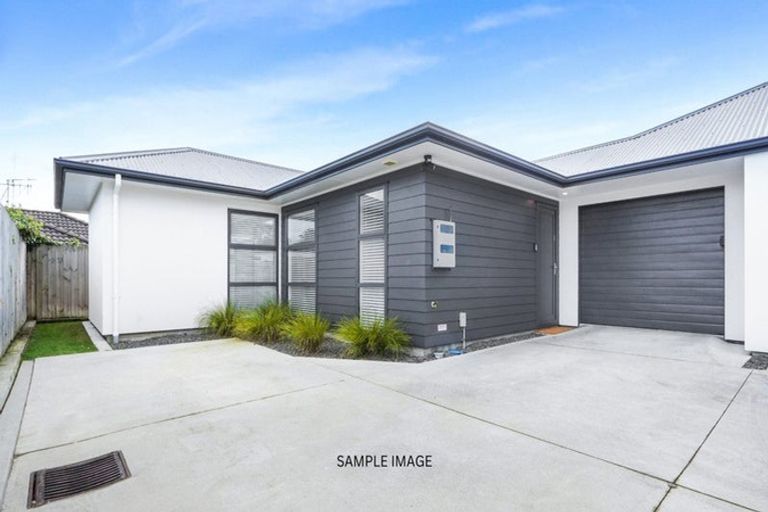 Photo of property in 1/31 Harrowfield Drive, Harrowfield, Hamilton, 3210