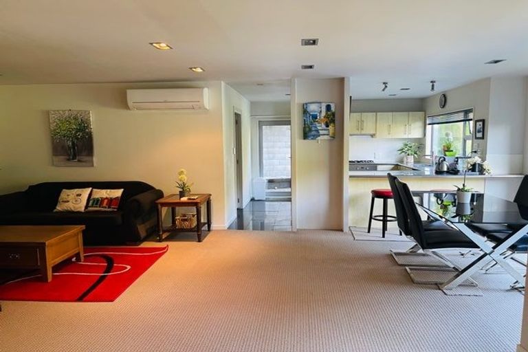 Photo of property in 17u2 Blackbridge Road, Wadestown, Wellington, 6012
