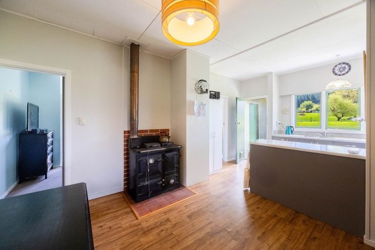 Photo of property in 96 Tikokino Road, Waipawa, 4273