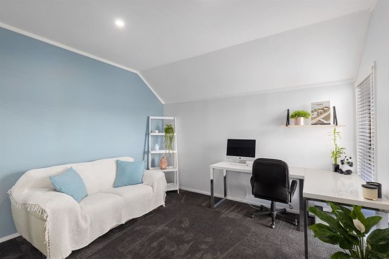 Photo of property in 6 Edward Street, Prebbleton, 7604