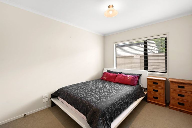 Photo of property in 2/6 Garrick Place, Beerescourt, Hamilton, 3200