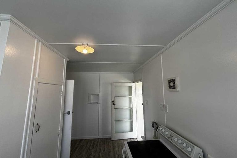 Photo of property in 4/23 Bulteel Street, New Plymouth, 4310
