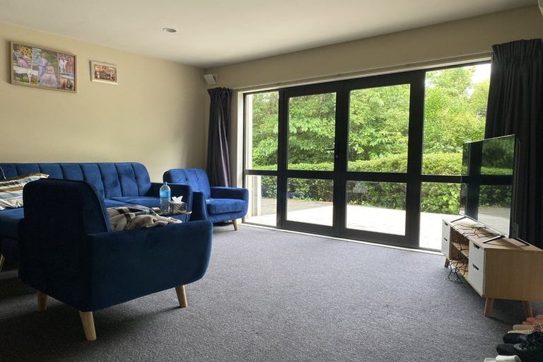 Photo of property in 4 Leadley Lane, Tawa, Wellington, 5028