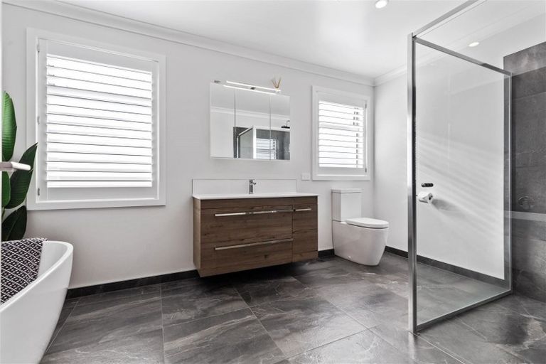 Photo of property in 151 Palm Springs Boulevard, Papamoa Beach, Papamoa, 3118